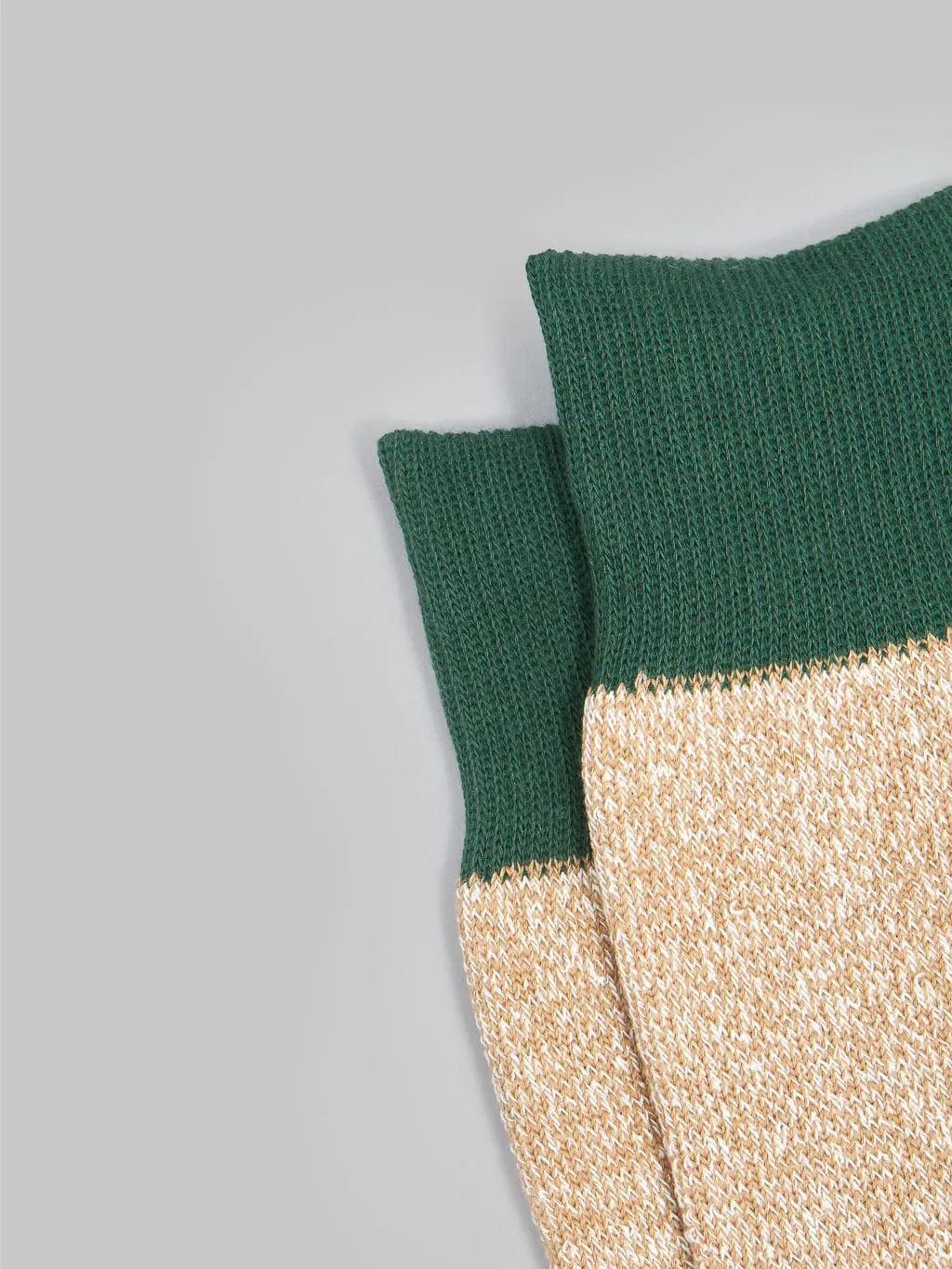 ROTOTO Double Face Crew Socks Silk & Cotton Dark Green/Beige