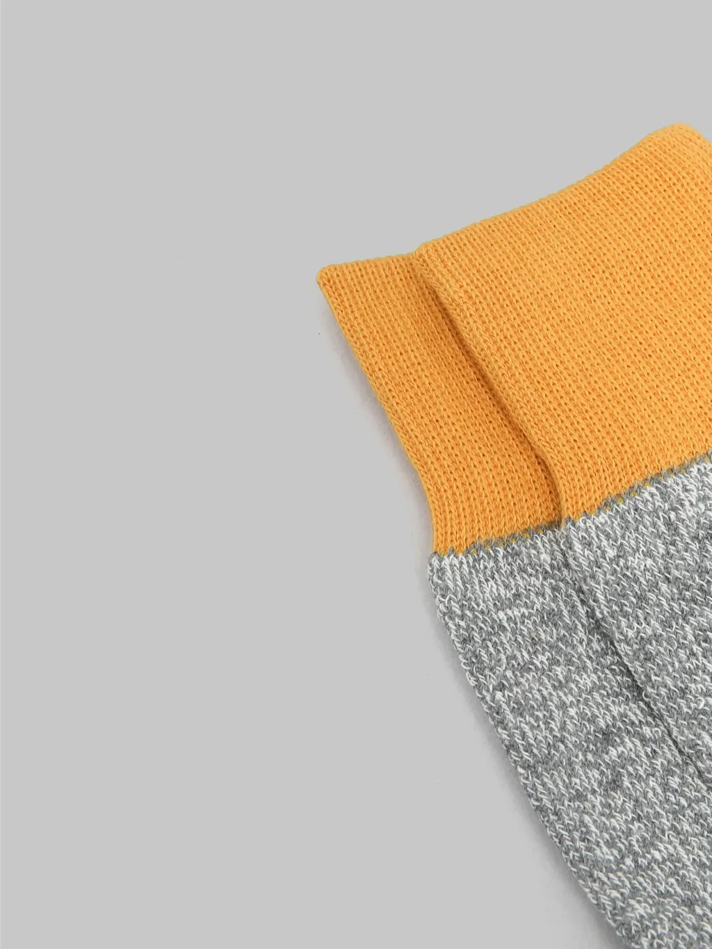 ROTOTO Double Face Crew Socks Silk & Cotton Dark Yellow/Grey