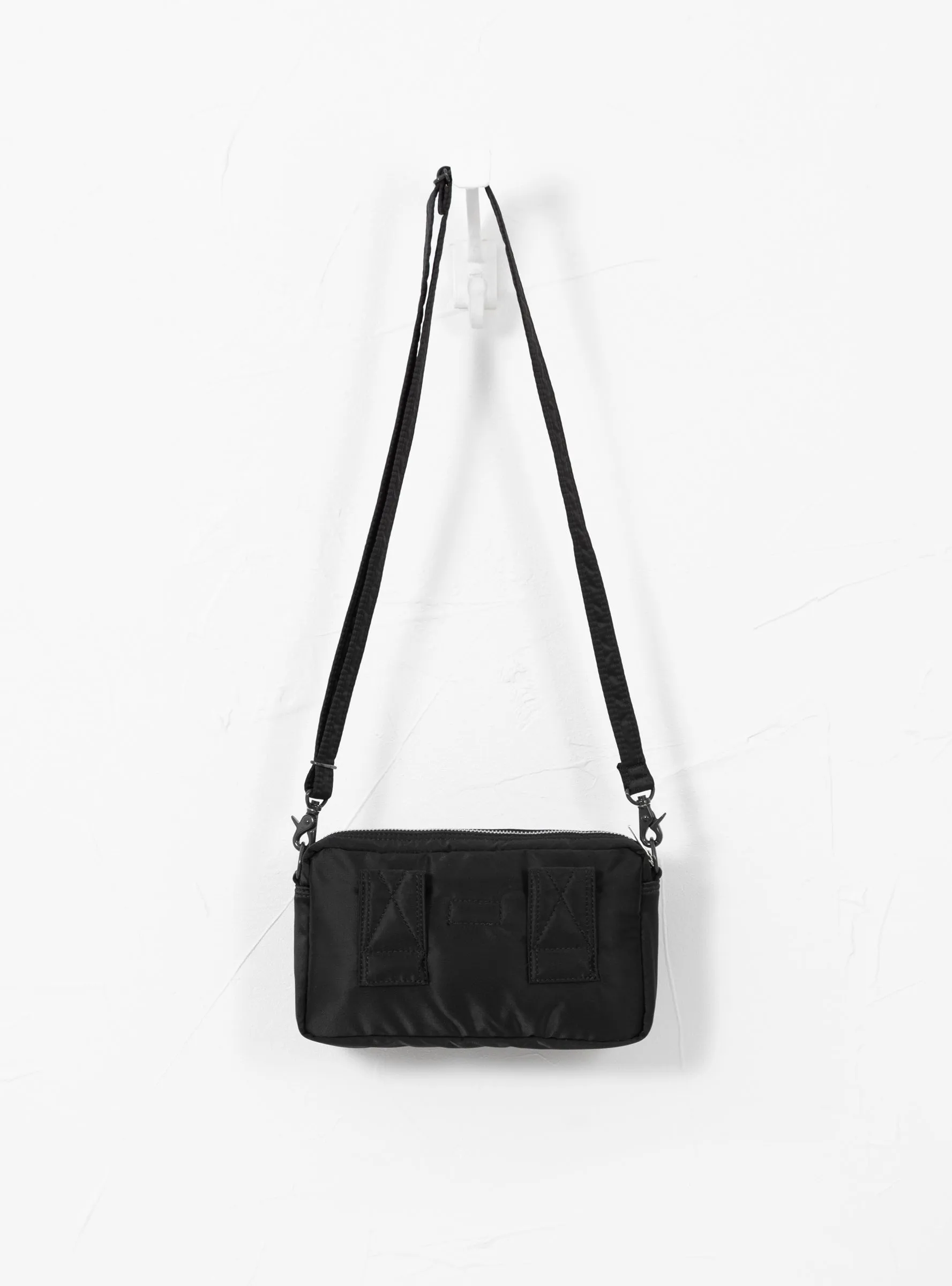 TANKER Clip Shoulder Bag Black